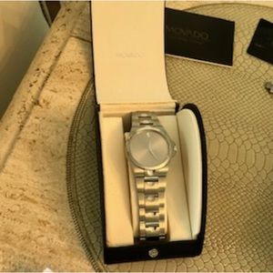 Authentic MOVADO Men's Luno Sport Sapphire Crystal Museum Dail Watch 84 E7 1850